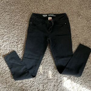 Mossimo faded black ankle jeans